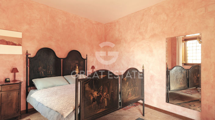 Image No.46-8 Bed Country House for sale