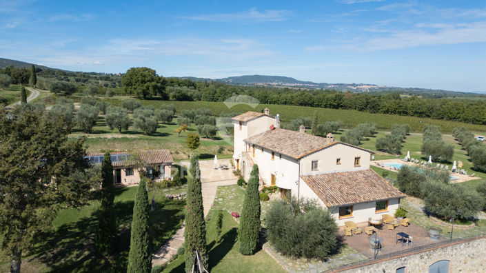 Image No.30-8 Bed Country House for sale