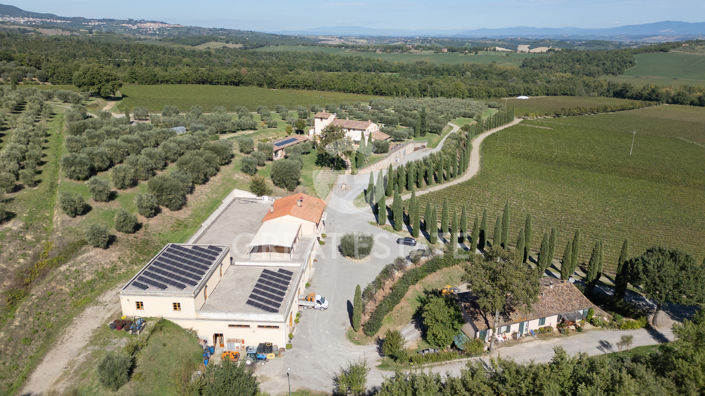 Image No.32-8 Bed Country House for sale