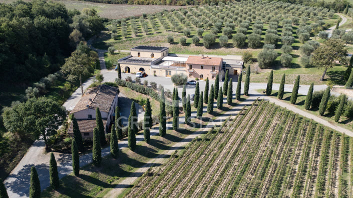 Image No.38-8 Bed Country House for sale