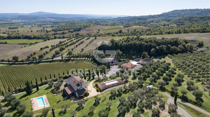 Image No.40-8 Bed Country House for sale