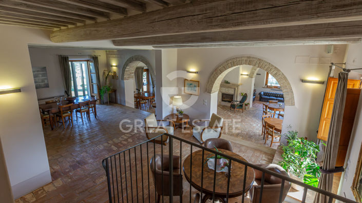 Image No.6-8 Bed Country House for sale