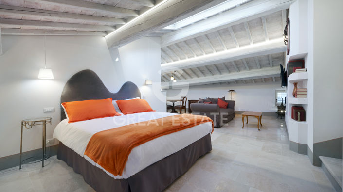 Image No.19-3 Bed Property for sale