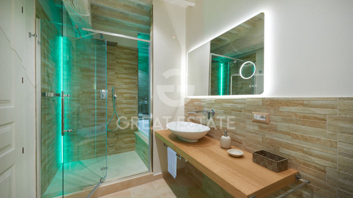 Image No.39-3 Bed Property for sale