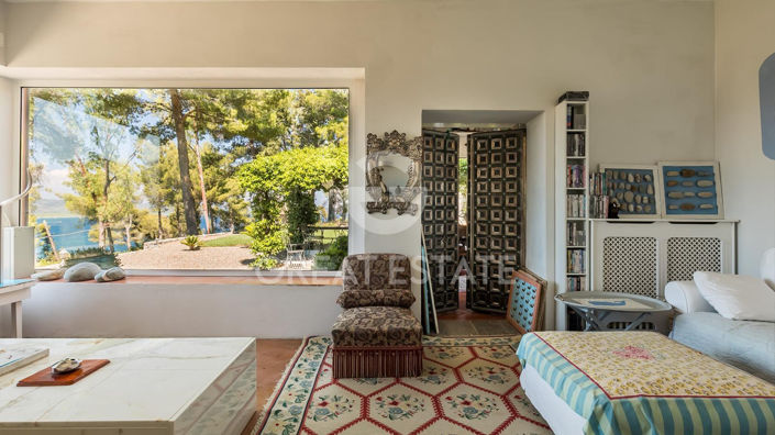 Image No.18-7 Bed Villa for sale