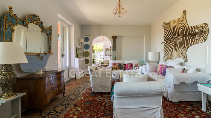 Image No.6-7 Bed Villa for sale