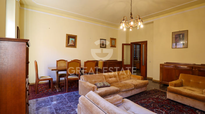 Image No.3-3 Bed Property for sale