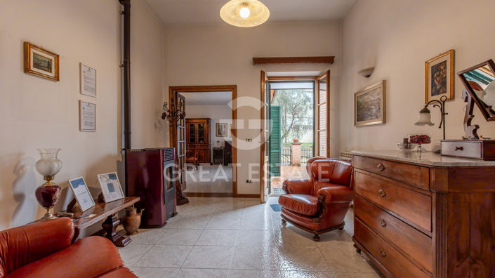 Image No.2-Propriété de 3 chambres à vendre à Cetona