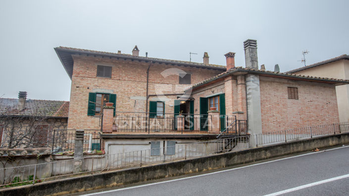 Image No.4-Propriété de 3 chambres à vendre à Cetona