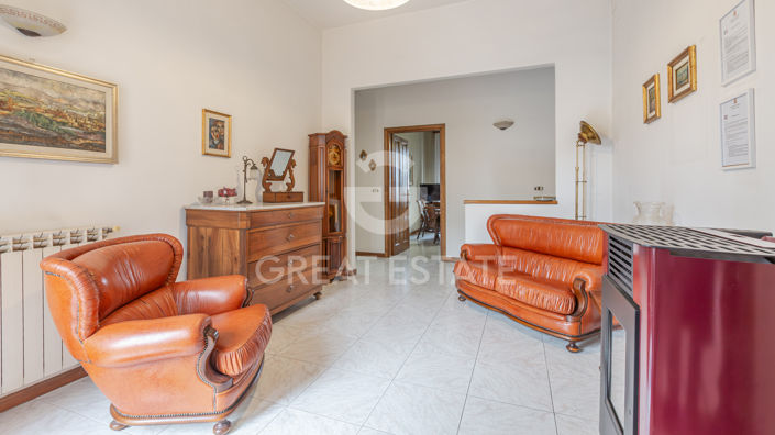 Image No.5-Propriété de 3 chambres à vendre à Cetona