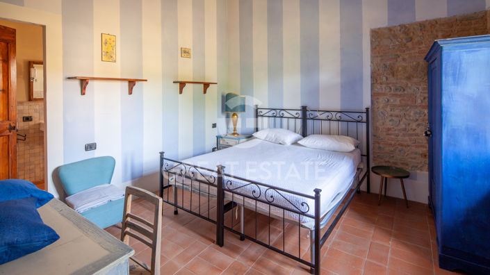 Image No.19-Maison de campagne de 6 chambres à vendre à Citta della Pieve