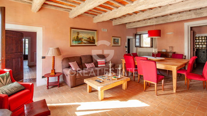 Image No.5-Maison de campagne de 6 chambres à vendre à Citta della Pieve