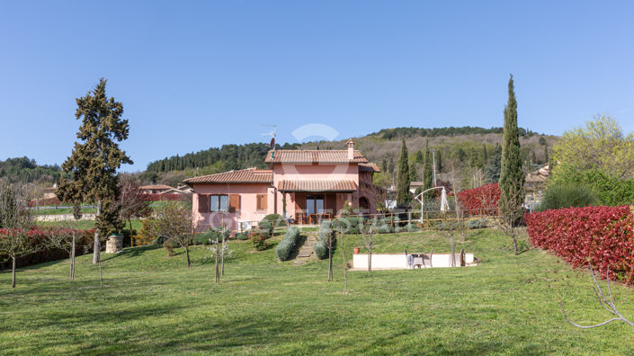 Image No.1-Villa de 3 chambres à vendre à Sarteano