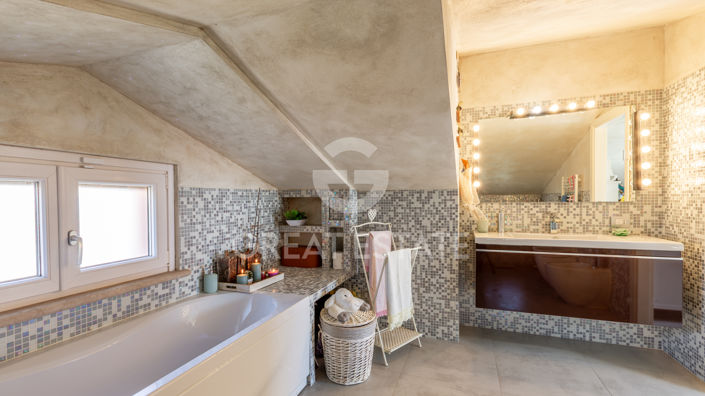 Image No.26-Villa de 3 chambres à vendre à Sarteano