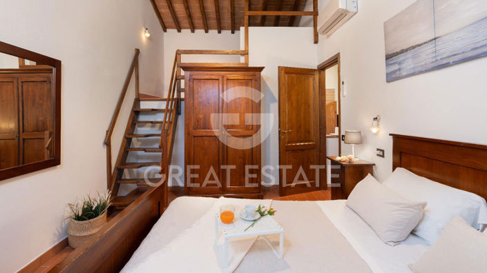 Image No.14-5 Bed Country House for sale