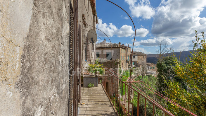 Image No.15-3 Bed Property for sale