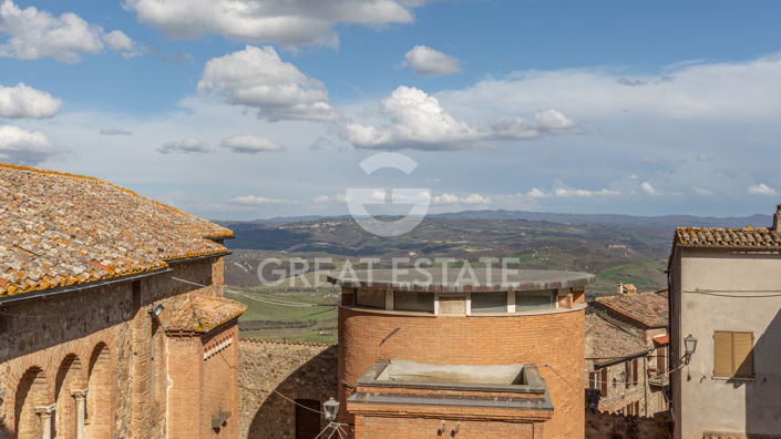 Image No.39-3 Bed Property for sale