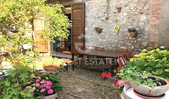 Image No.4-3 Bed Property for sale