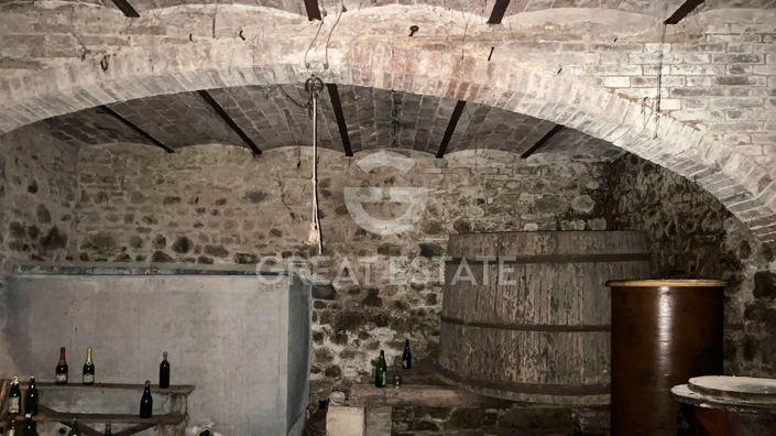 Image No.40-3 Bed Property for sale