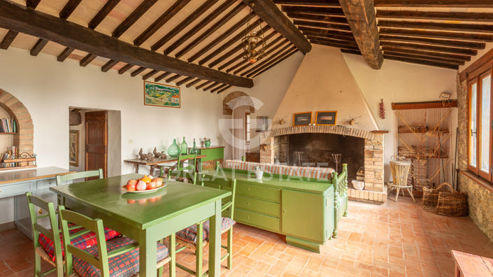 Image No.3-2 Bed Country House for sale