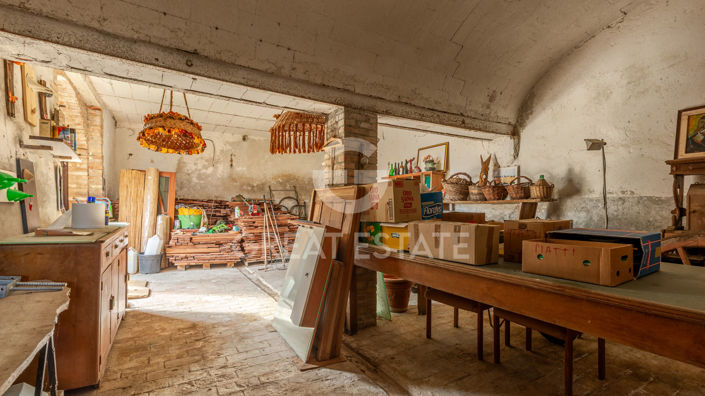 Image No.24-2 Bed Country House for sale