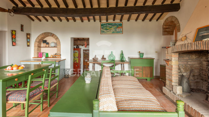 Image No.6-2 Bed Country House for sale