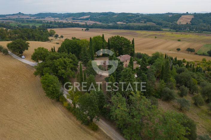 Image No.8-2 Bed Country House for sale