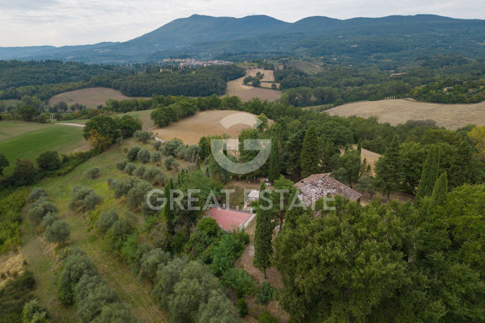 Image No.10-2 Bed Country House for sale