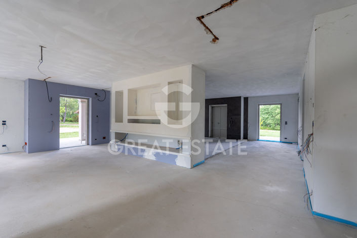 Image No.3-Country House for sale