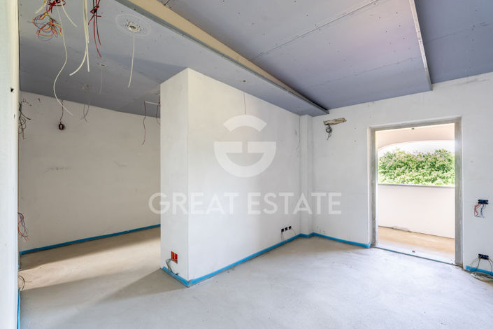 Image No.60-Country House for sale