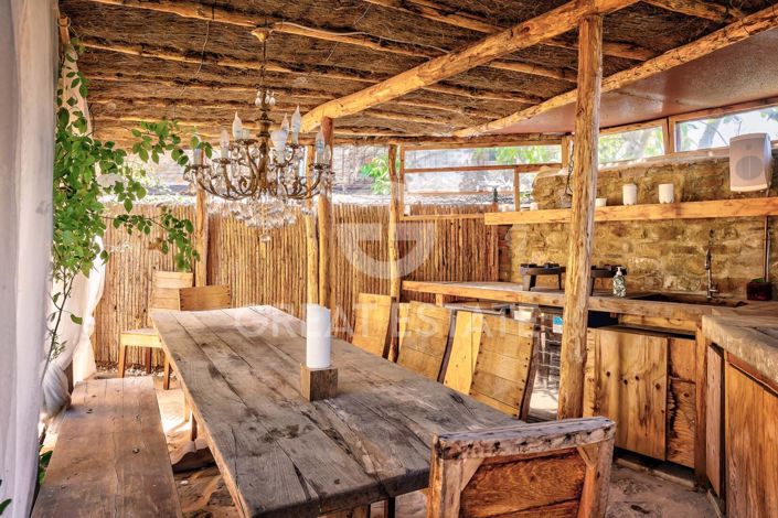 Image No.10-4 Bed Country House for sale