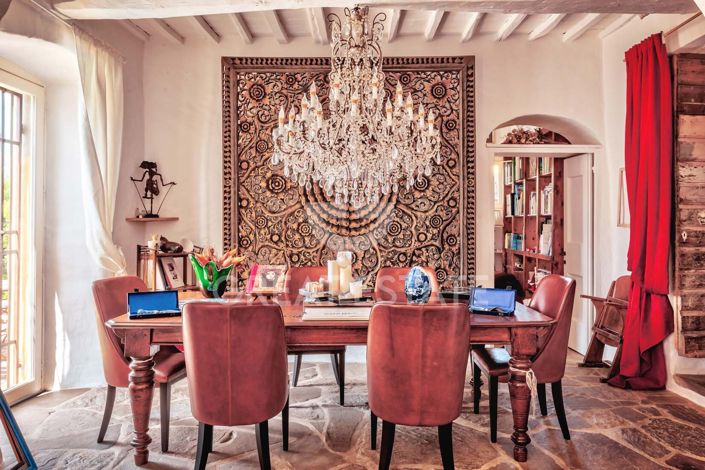 Image No.14-4 Bed Country House for sale