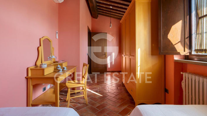 Image No.6-2 Bed Country House for sale