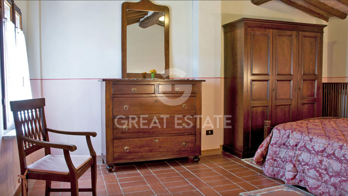 Image No.13-3 Bed Country House for sale