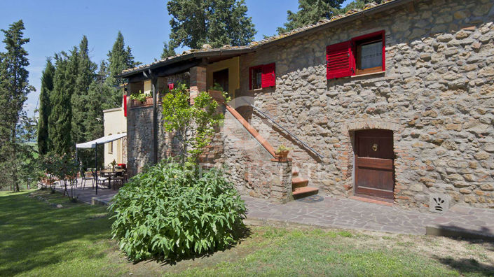 Image No.7-3 Bed Country House for sale