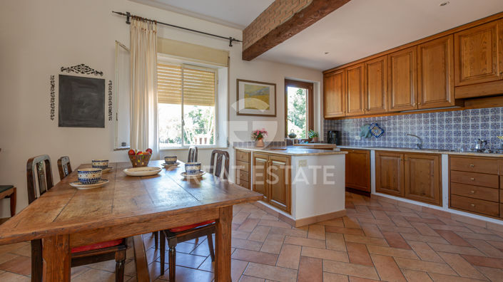 Image No.30-5 Bed Country House for sale