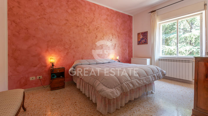Image No.34-5 Bed Country House for sale