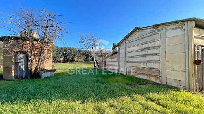 Image No.21-4 Bed Country House for sale