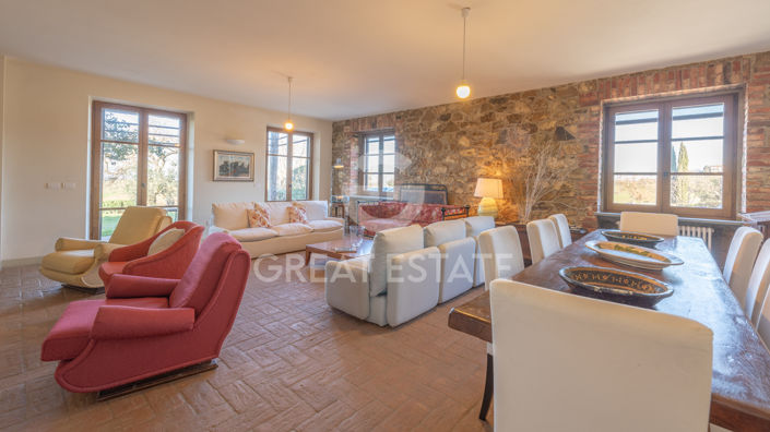 Image No.26-Maison de campagne de 5 chambres à vendre à Castiglione del Lago