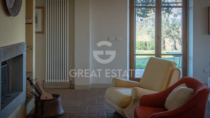 Image No.32-Maison de campagne de 5 chambres à vendre à Castiglione del Lago