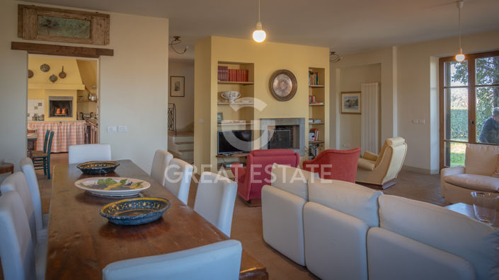 Image No.35-Maison de campagne de 5 chambres à vendre à Castiglione del Lago