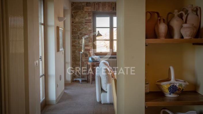 Image No.36-Maison de campagne de 5 chambres à vendre à Castiglione del Lago