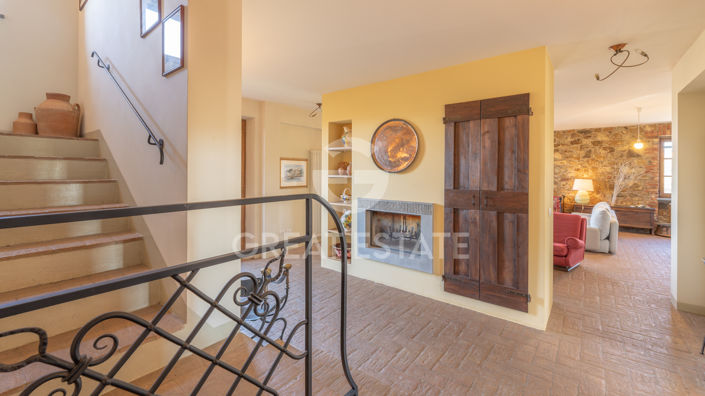 Image No.47-Maison de campagne de 5 chambres à vendre à Castiglione del Lago