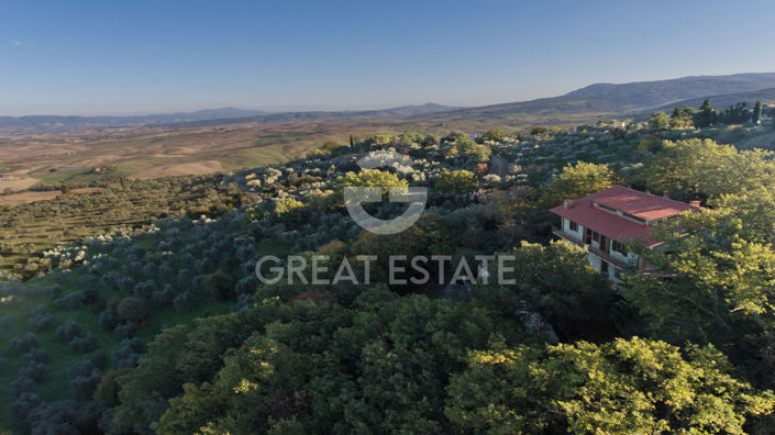 Image No.1-Maison de campagne de 5 chambres à vendre à Sienne