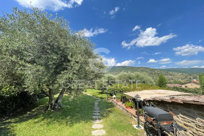 Image No.25-5 Bed Country House for sale