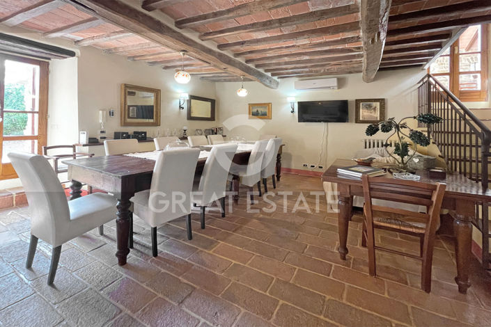 Image No.6-5 Bed Country House for sale