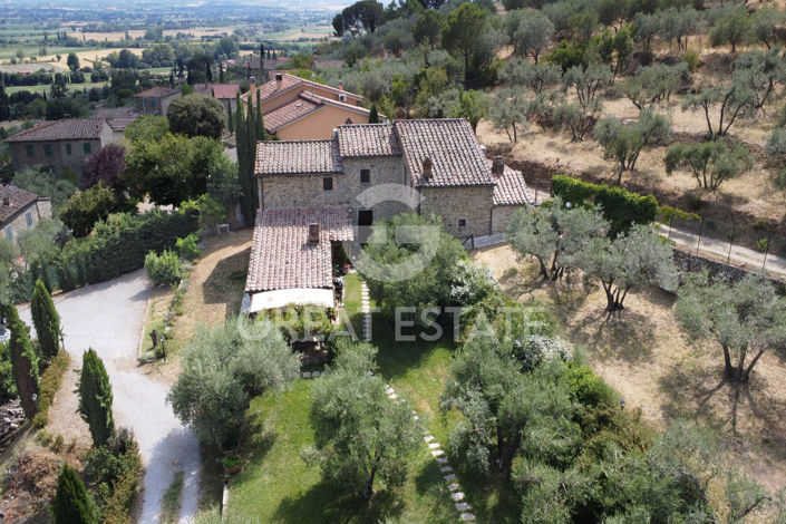 Image No.8-5 Bed Country House for sale