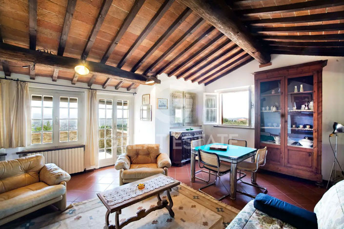 Image No.22-Maison de campagne de 4 chambres à vendre à Monte San Savino