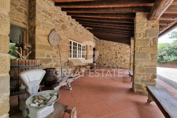 Image No.10-Maison de campagne de 4 chambres à vendre à Monte San Savino