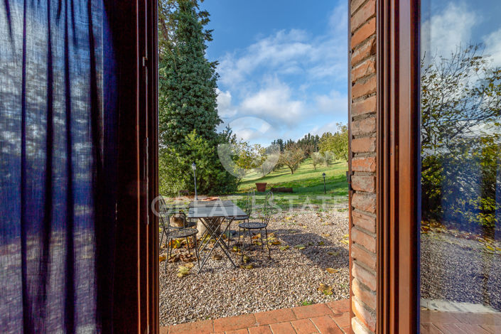 Image No.12-Maison de campagne de 20 chambres à vendre à Castiglione del Lago